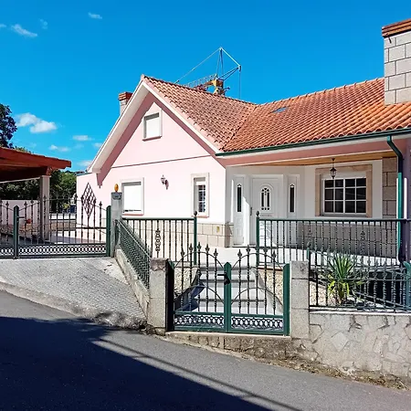 別荘 Peso River House *