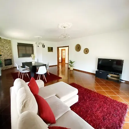 Feriehus Peso River House *